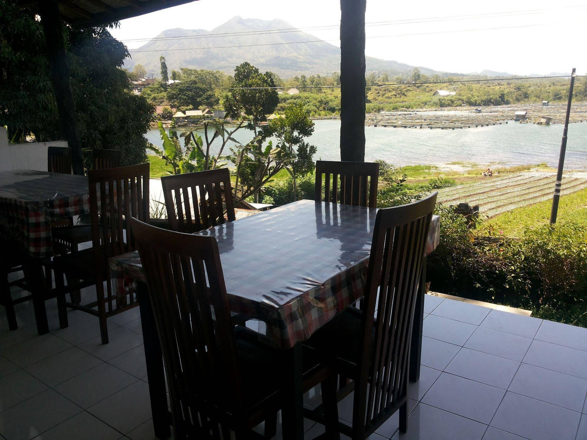 Surya Hotel & Restaurant