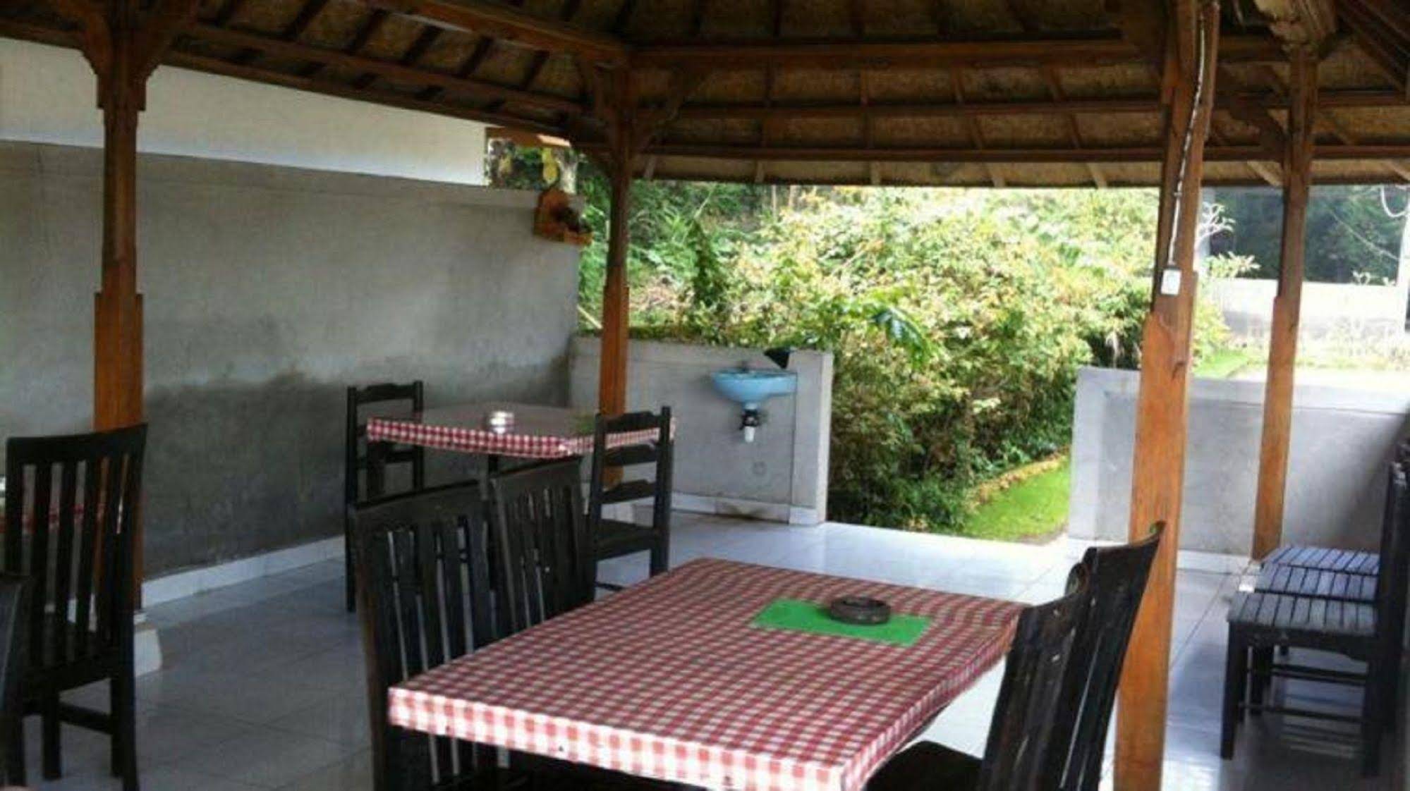 Surya Hotel & Restaurant