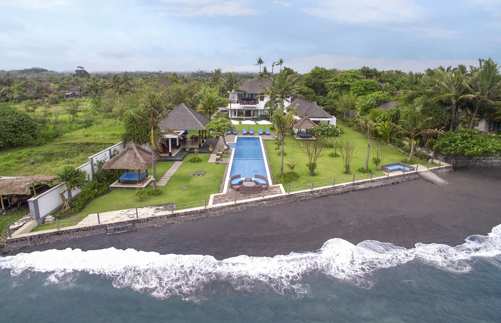 Bougain Villa