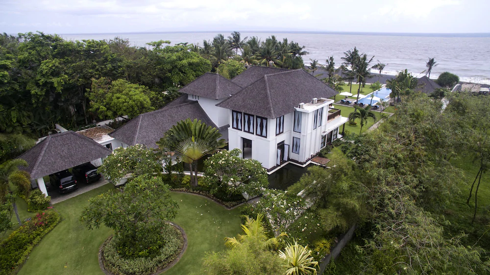 Bougain Villa