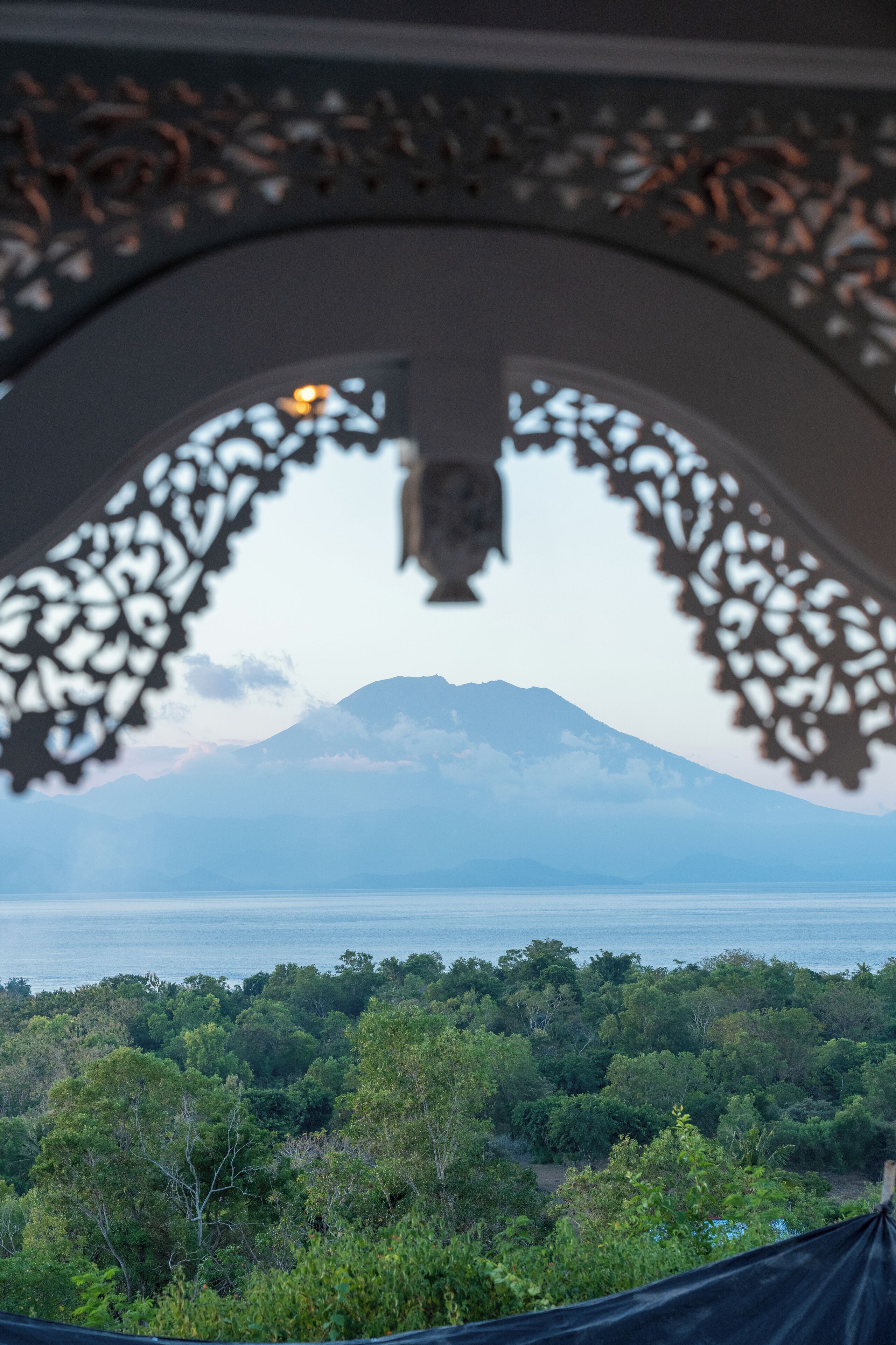 Mambo Hill Resort