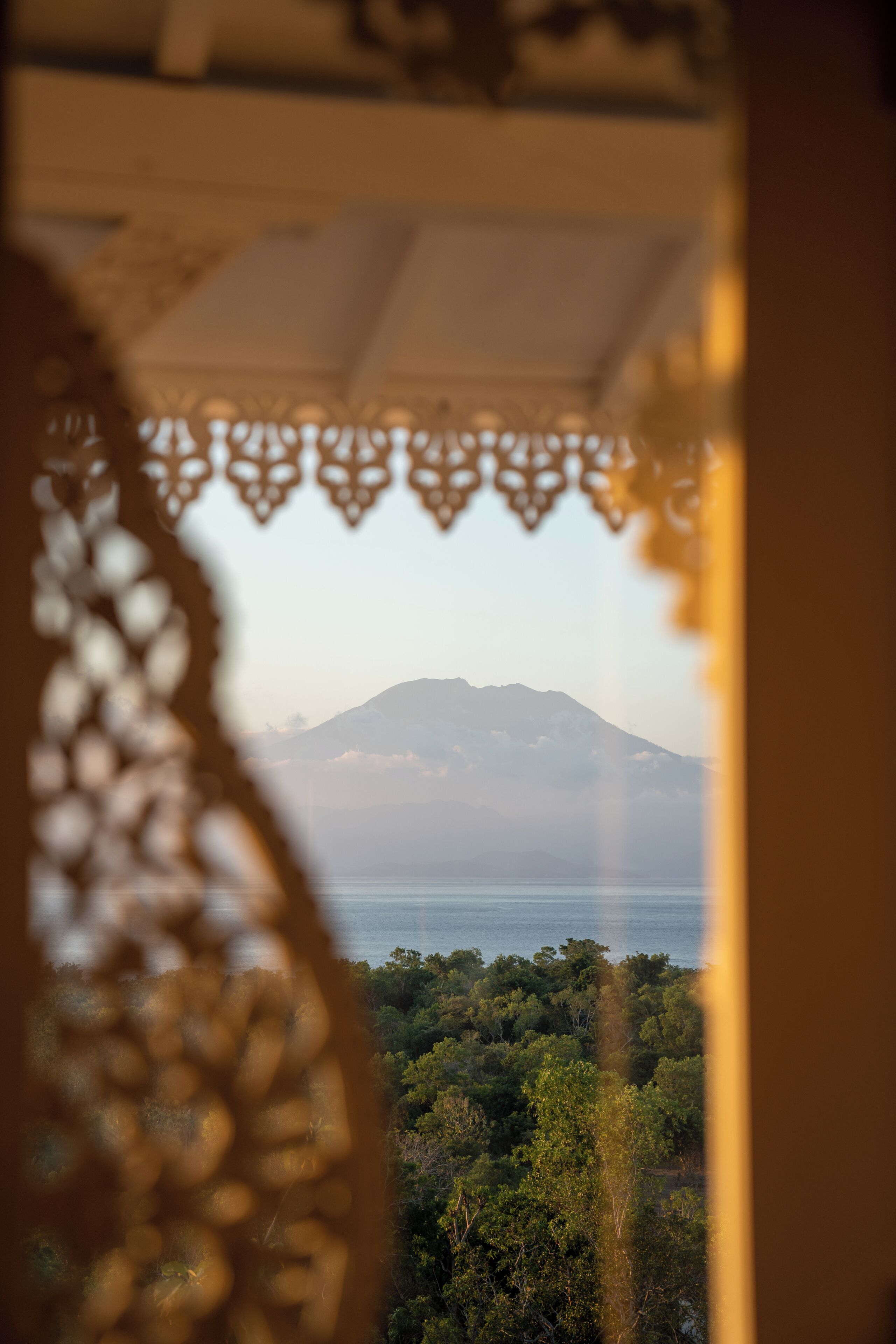 Mambo Hill Resort