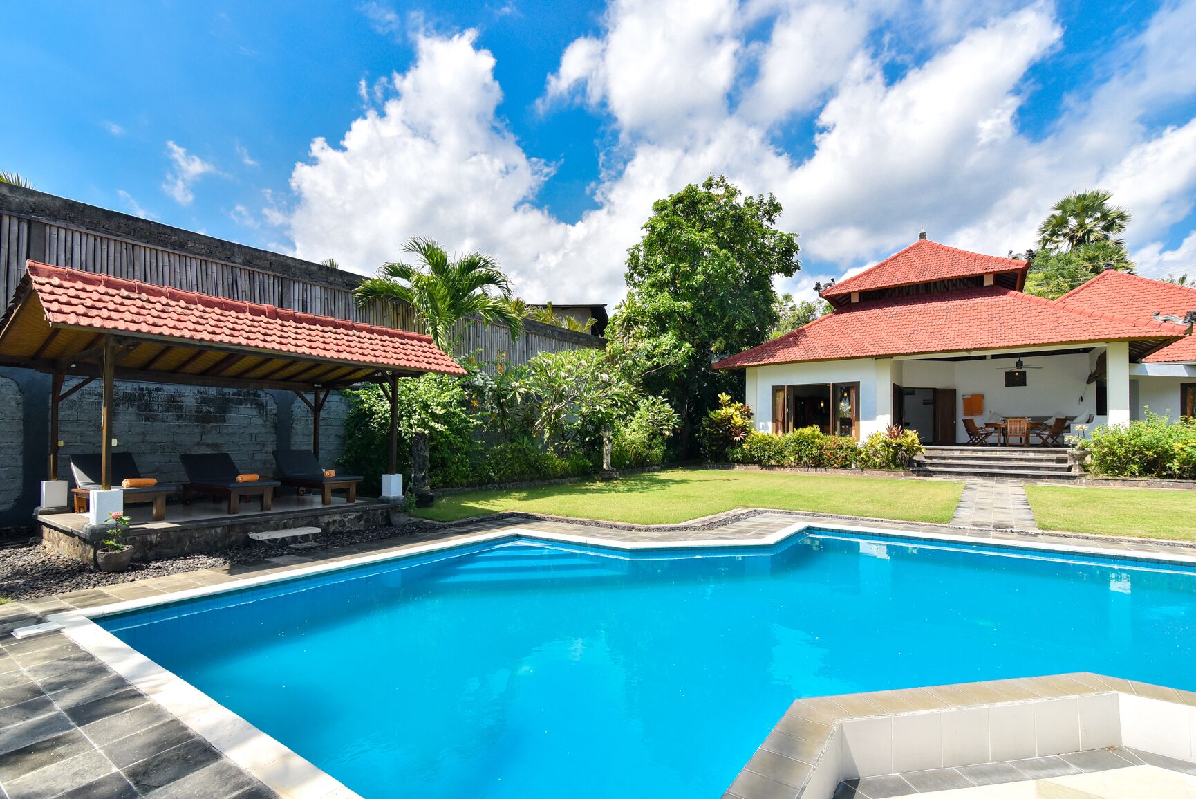 Villa Kupu-Kupu