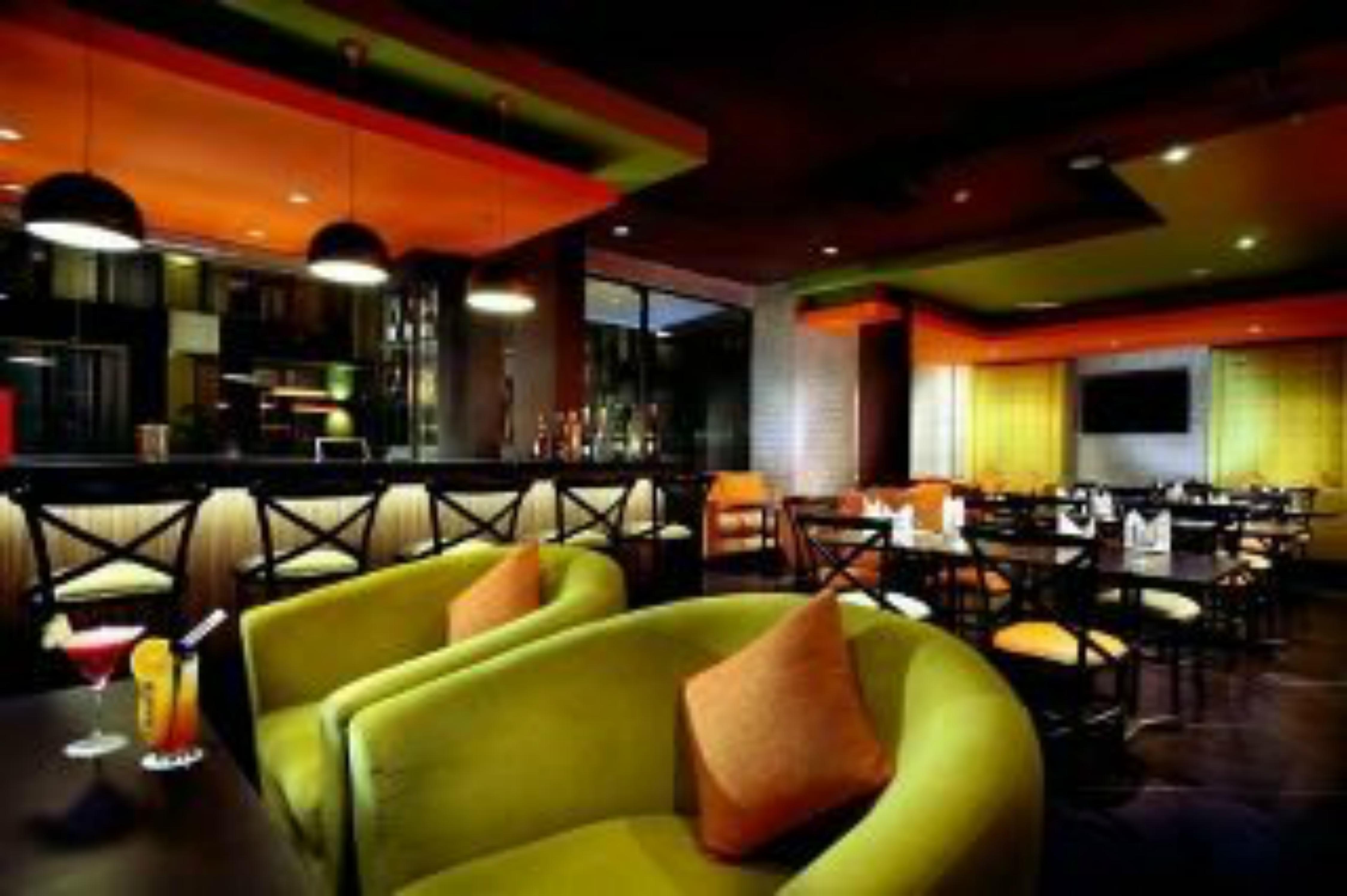 100 Sunset Boutique Hotel