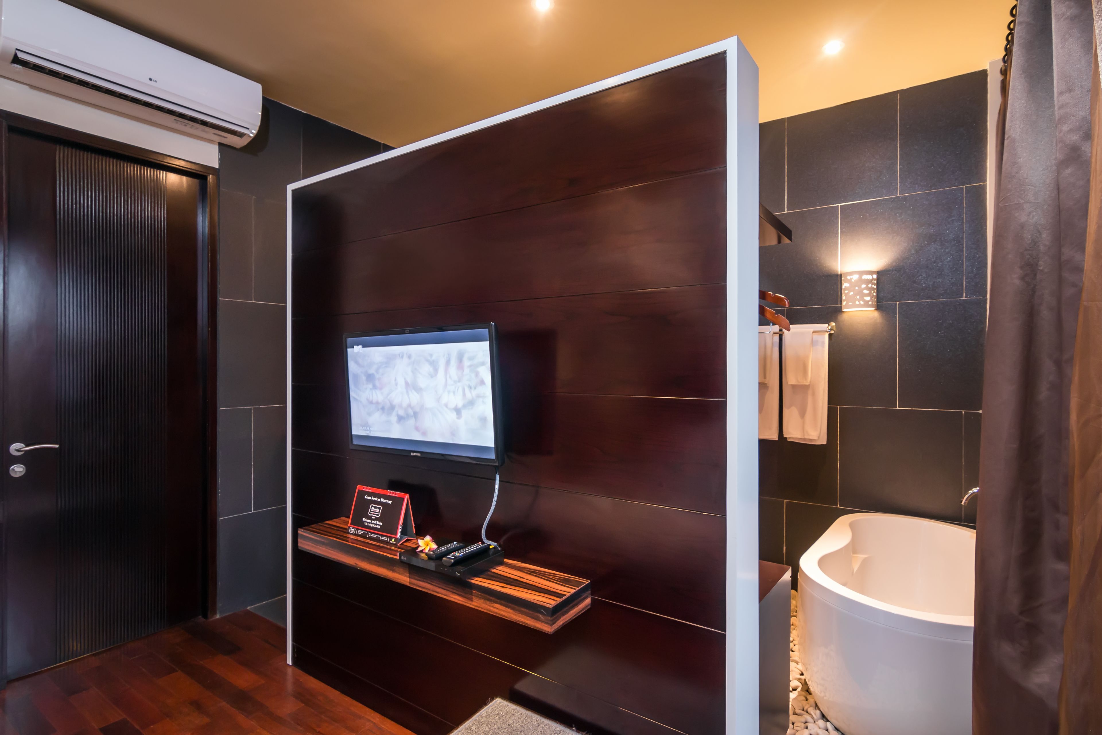 18 Suite Villa Loft @ Kuta