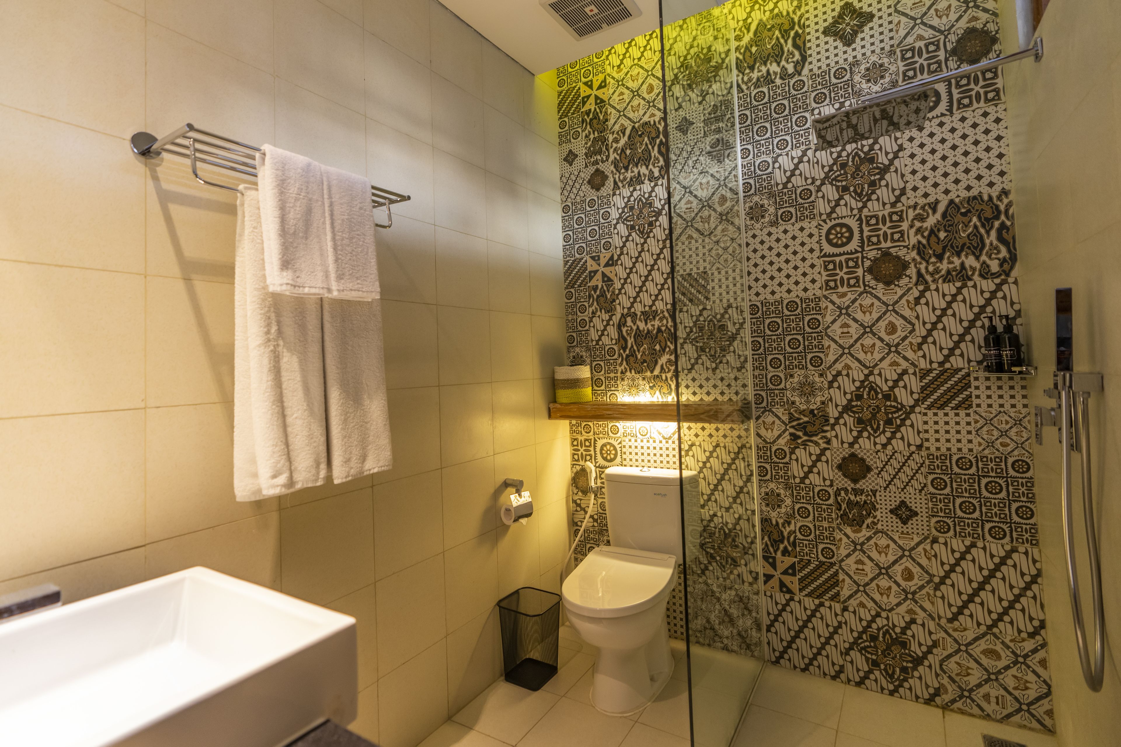 18 Suite Villa Loft @ Kuta