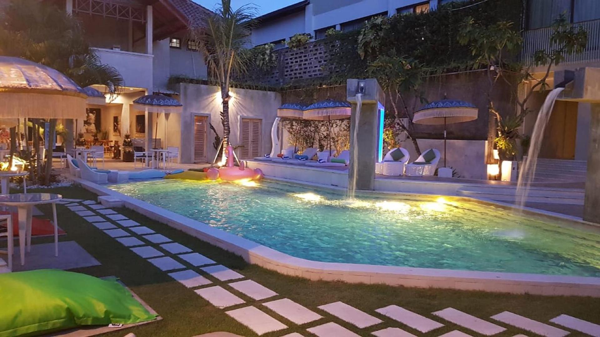 18 Suite Villa Loft @ Kuta