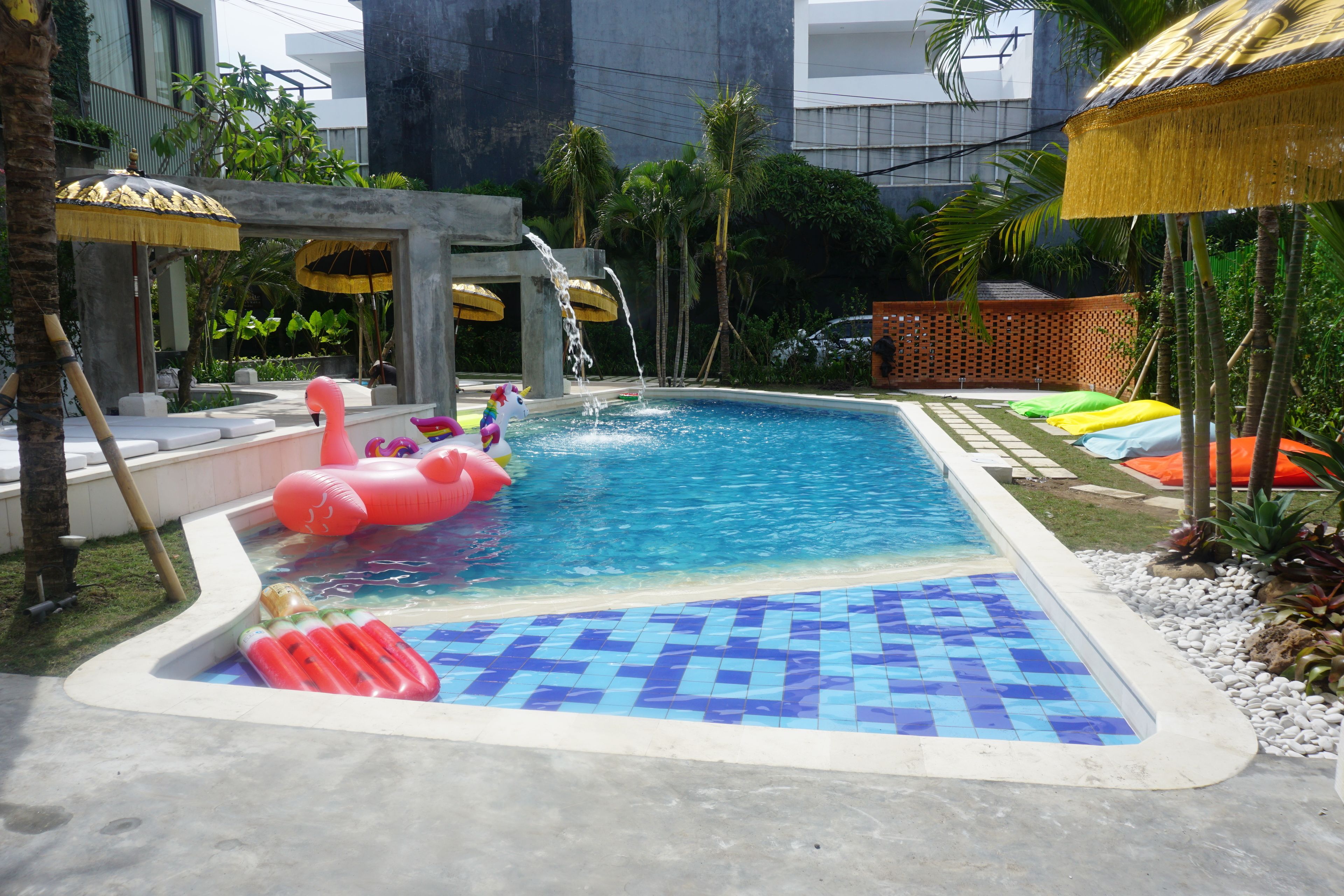 18 Suite Villa Loft @ Kuta