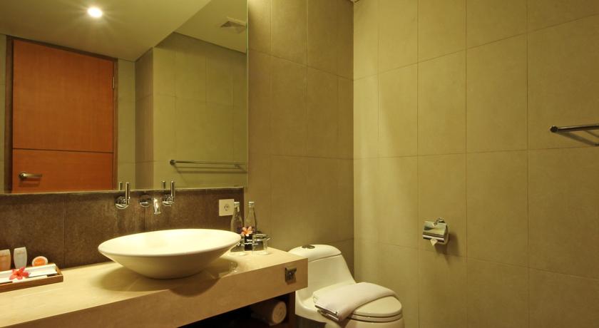 Holiday Inn Express Bali Sunset Road