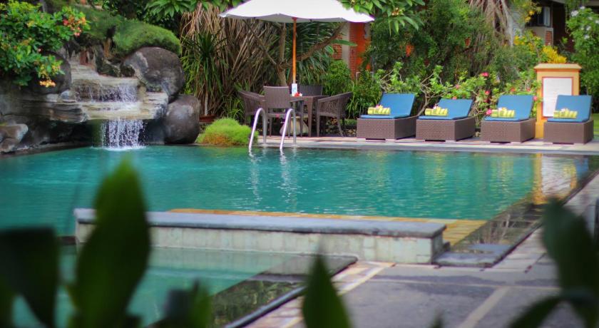 Adi Dharma Hotel Legian