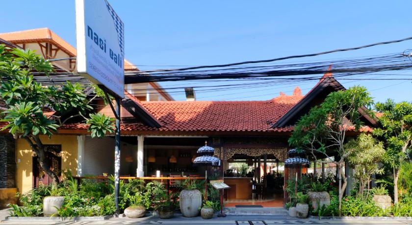 Adi Dharma Hotel Legian