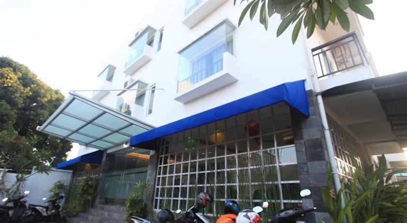 Airport Kuta Hotel And Residences