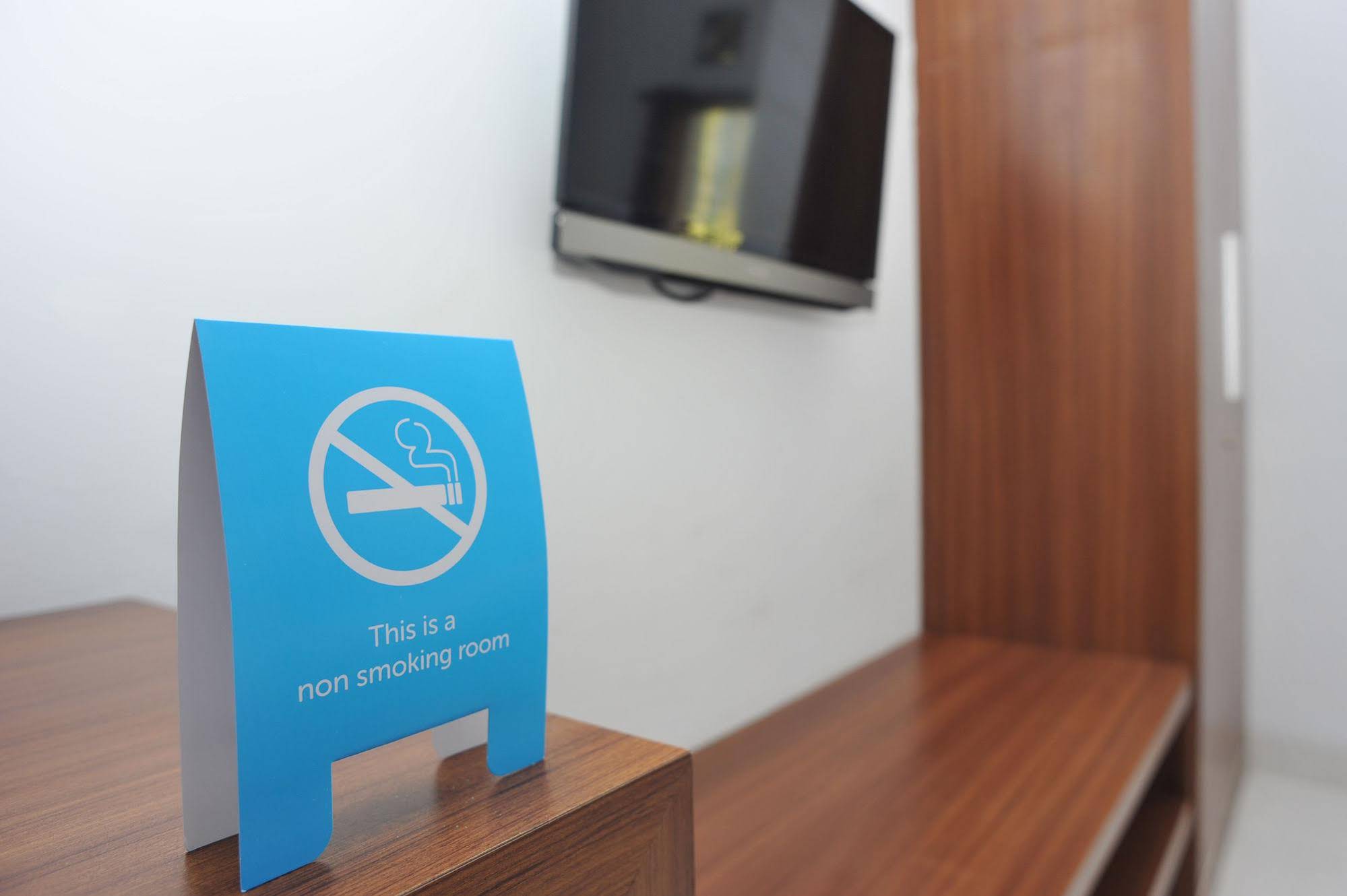 Airy Eco Kuta Bypass Ngurah Rai Gang Patasari 2 Bali