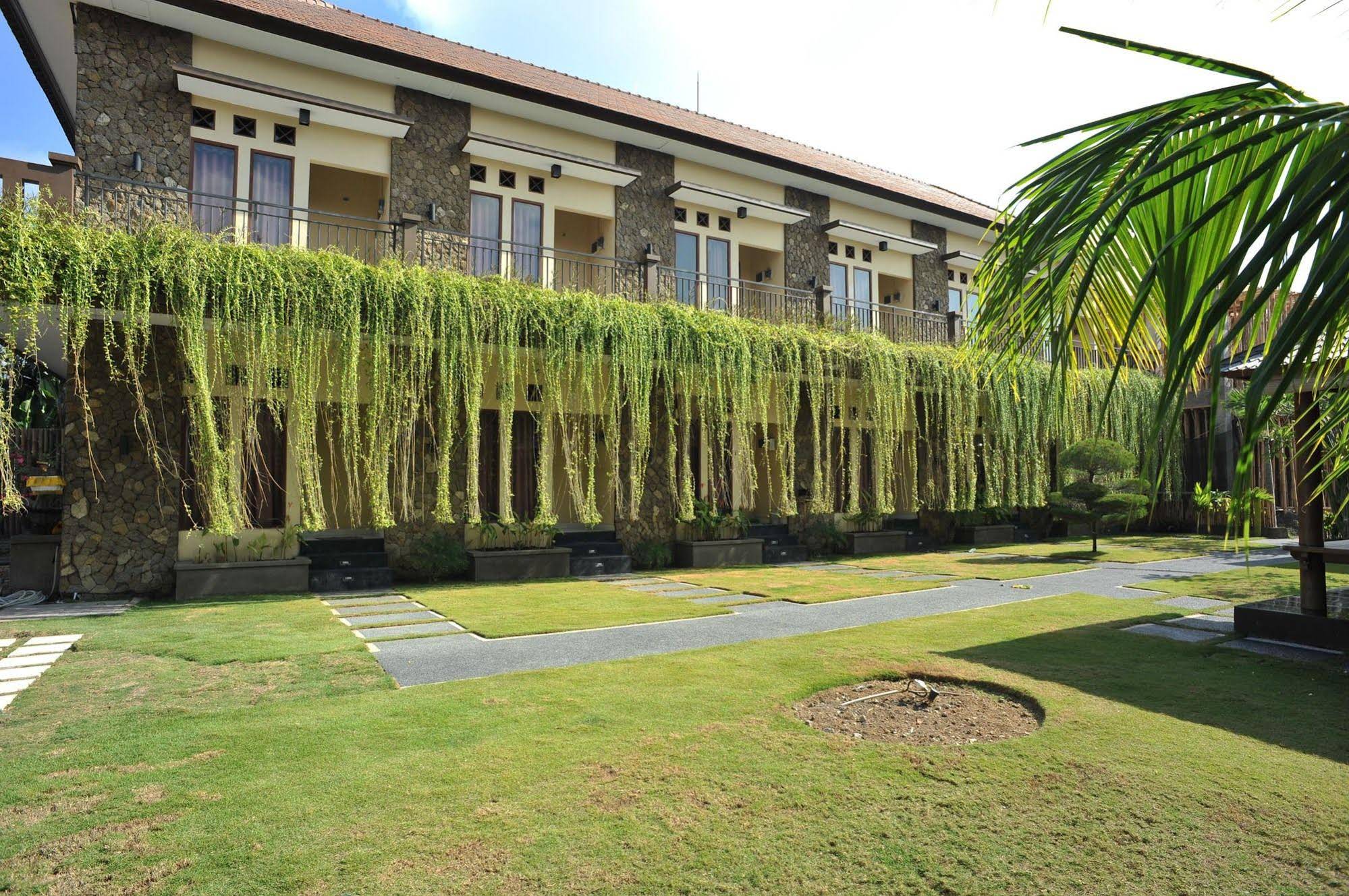 Airy Eco Kuta Bypass Ngurah Rai Gang Patasari 2 Bali