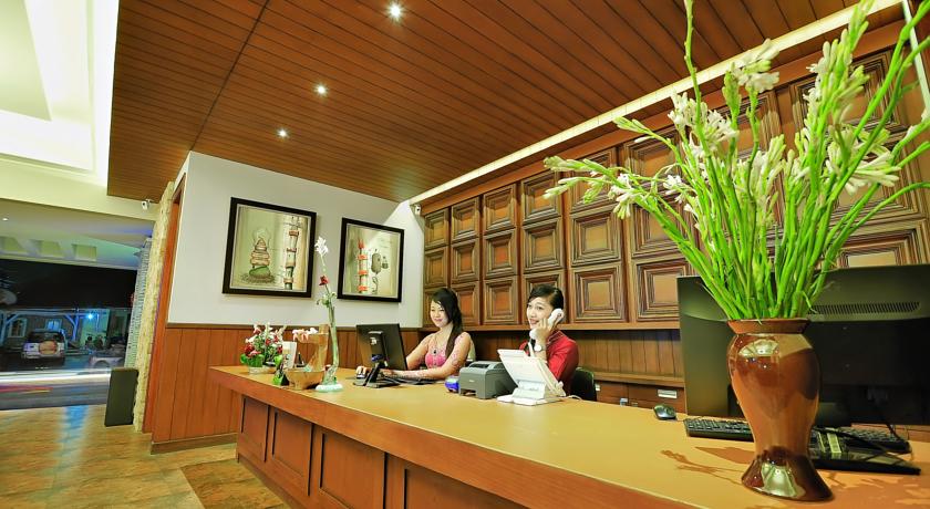 Alron Hotel
