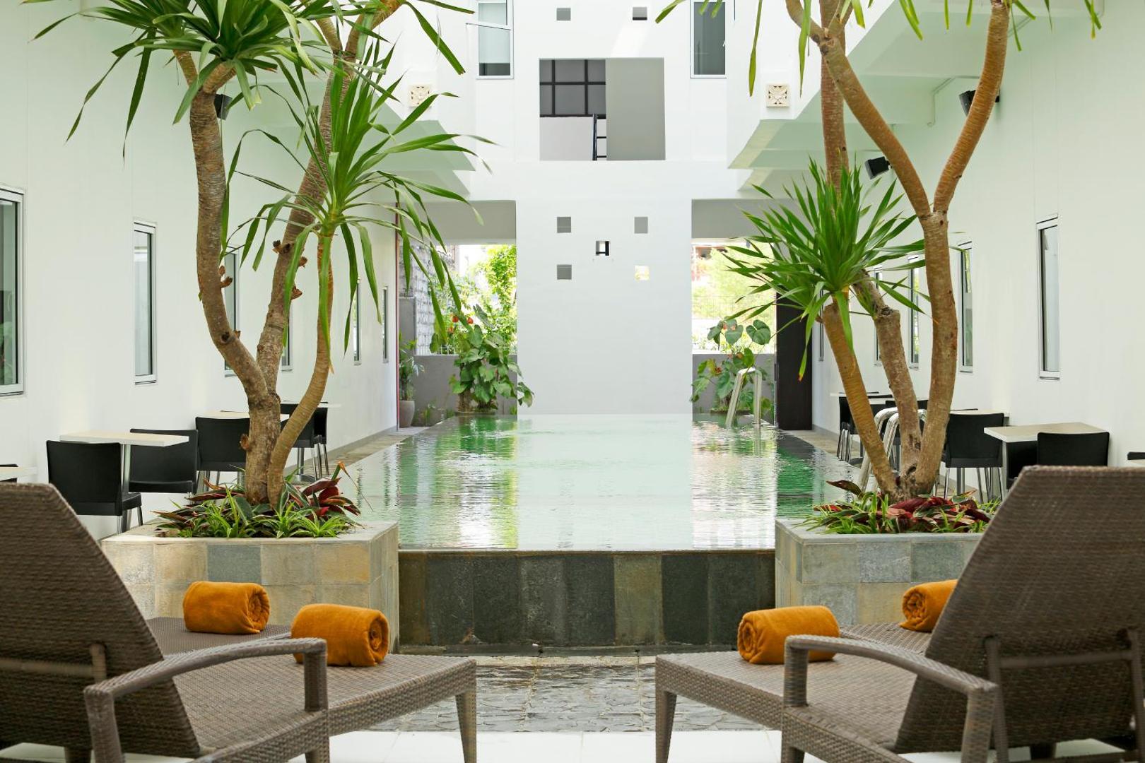Amaris Hotel Sunset Road