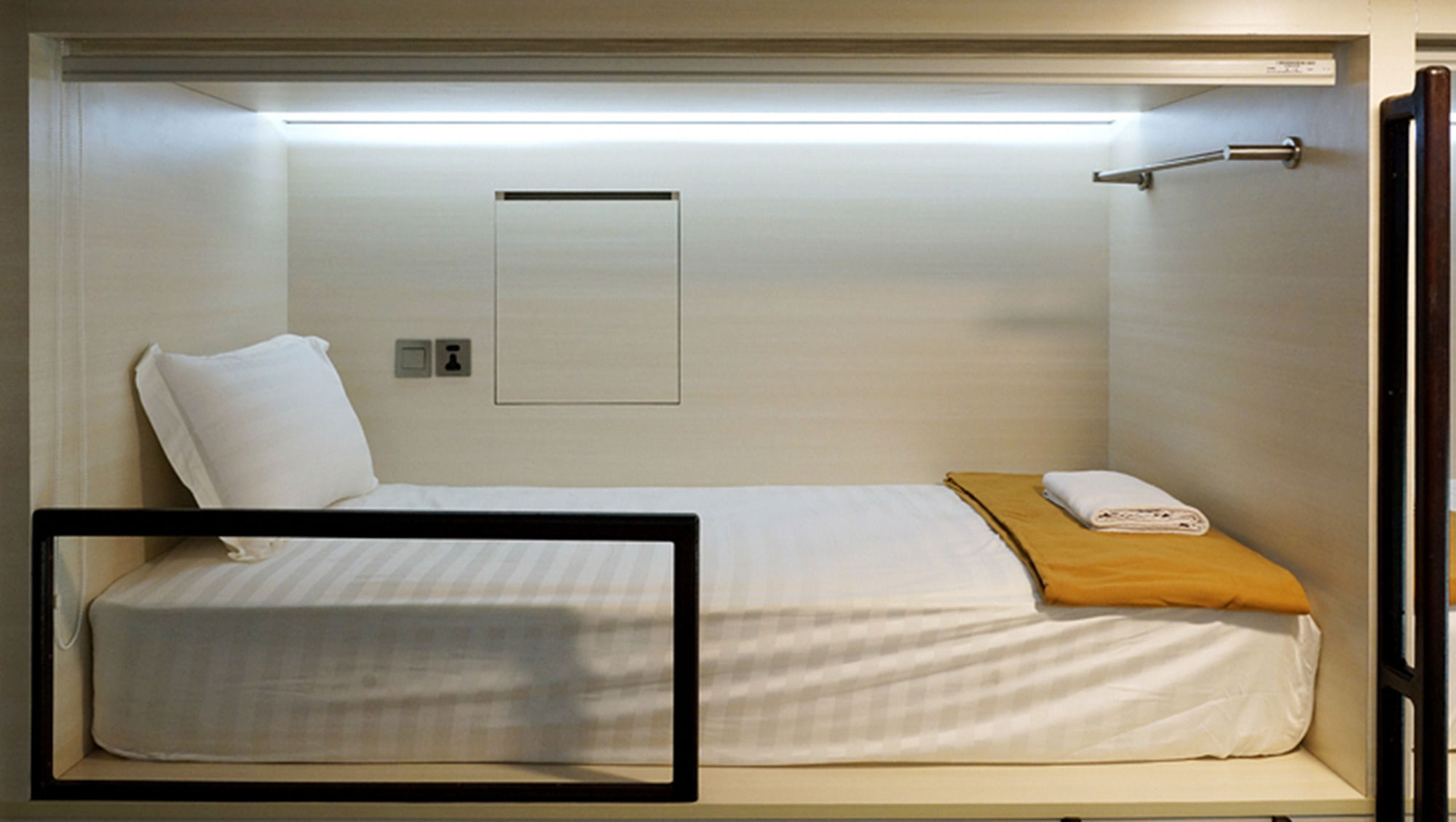 Amazing Cabin Hostel