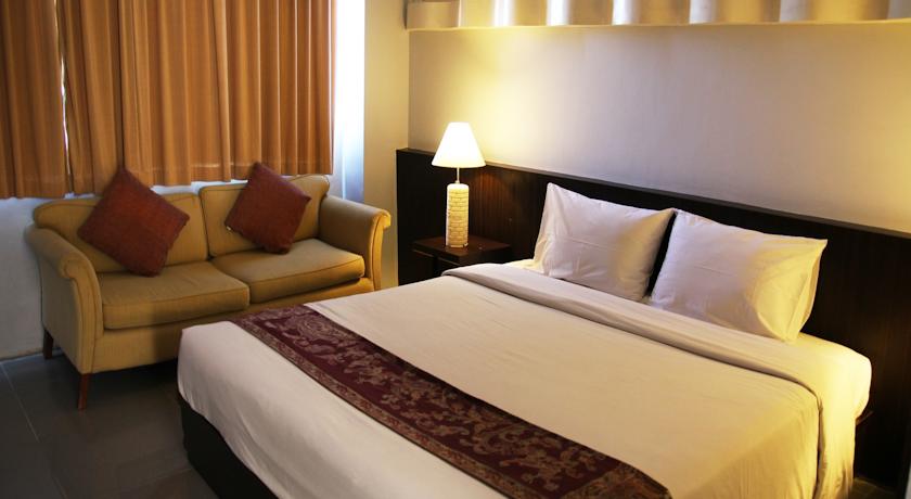 A Residence Truly Convenient Hotel
