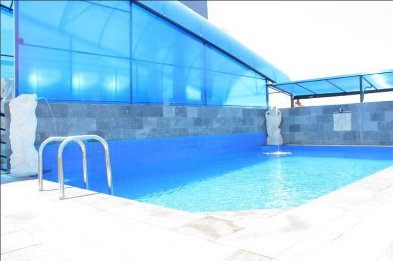 Arya Hotel and Spa