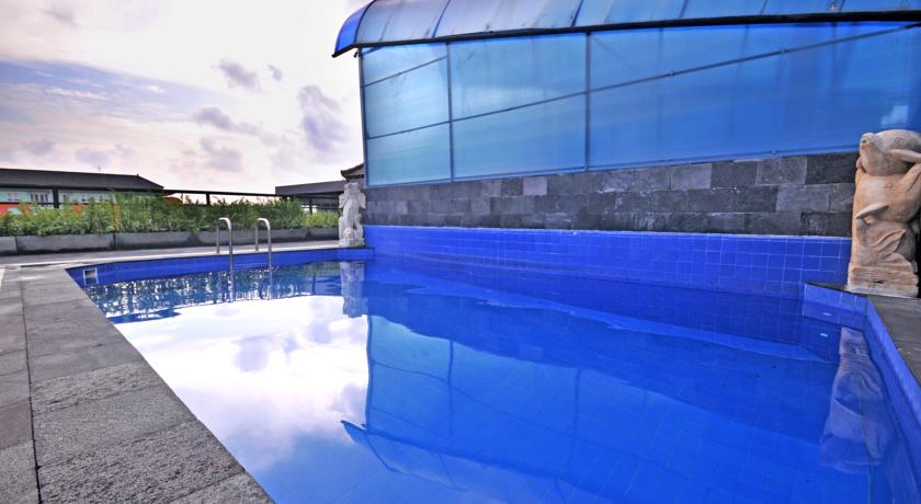 Arya Hotel and Spa