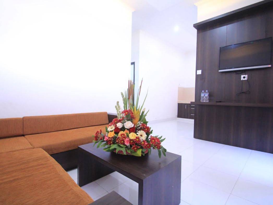Bakung Sunset Hotel