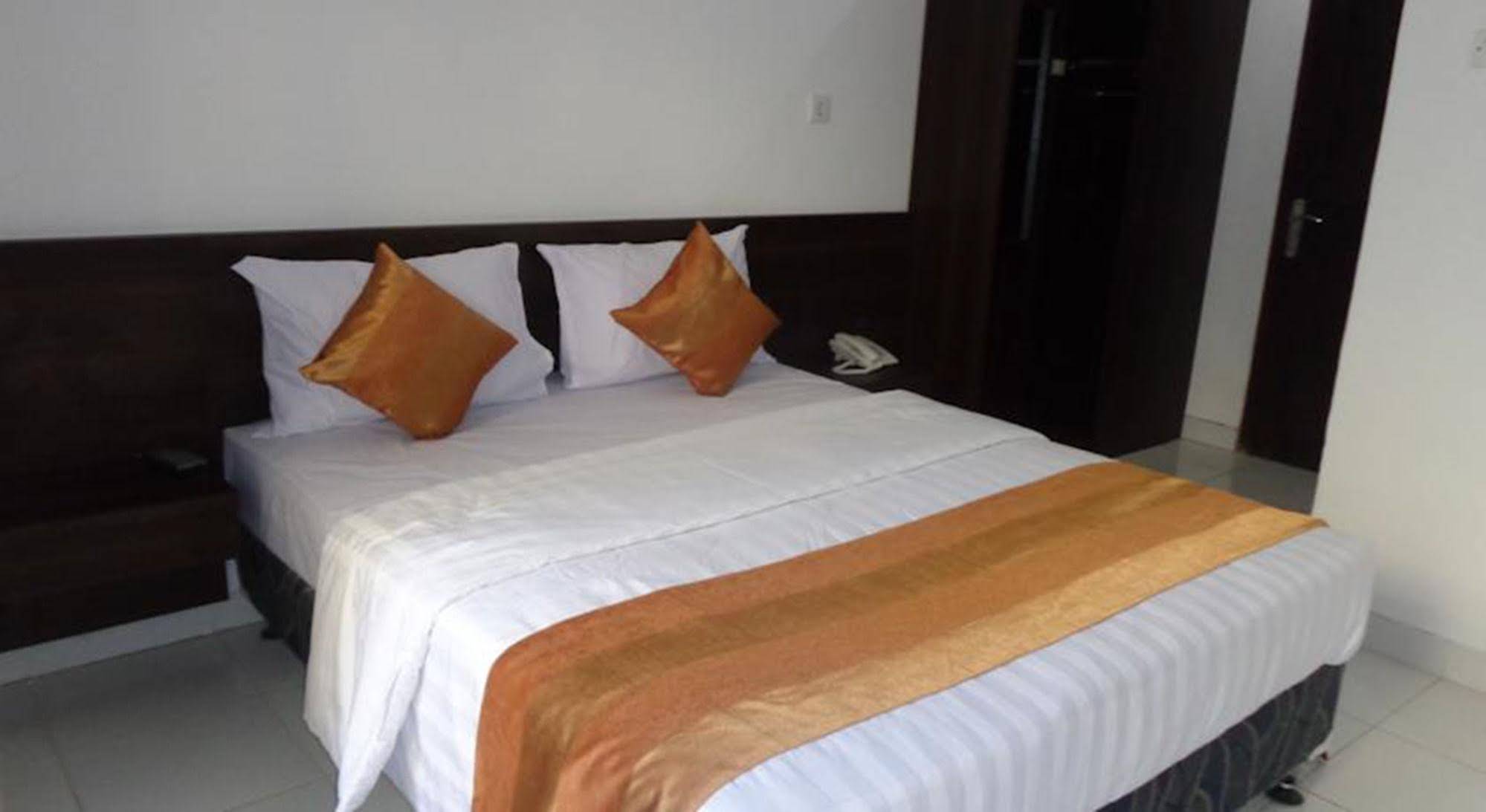 Bakung Sunset Hotel