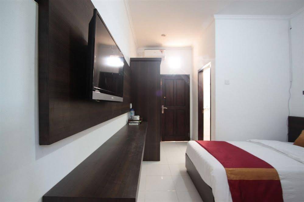 Bakung Sunset Hotel