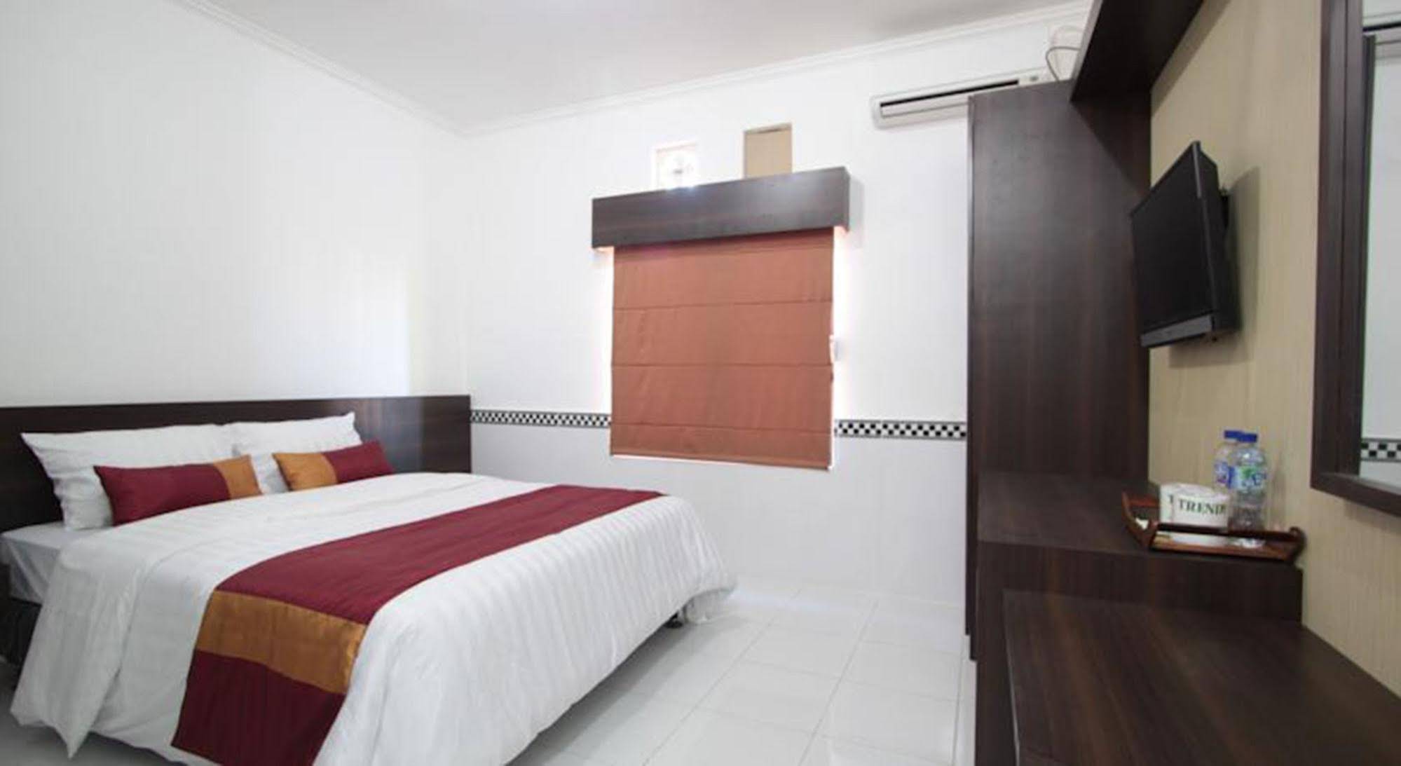 Bakung Sunset Hotel