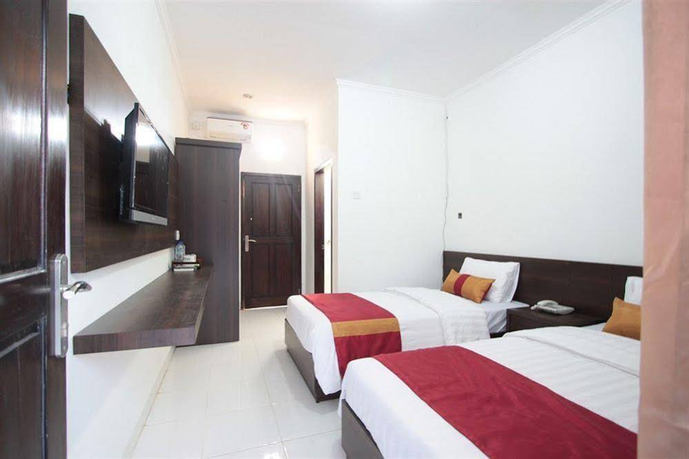 Bakung Sunset Hotel