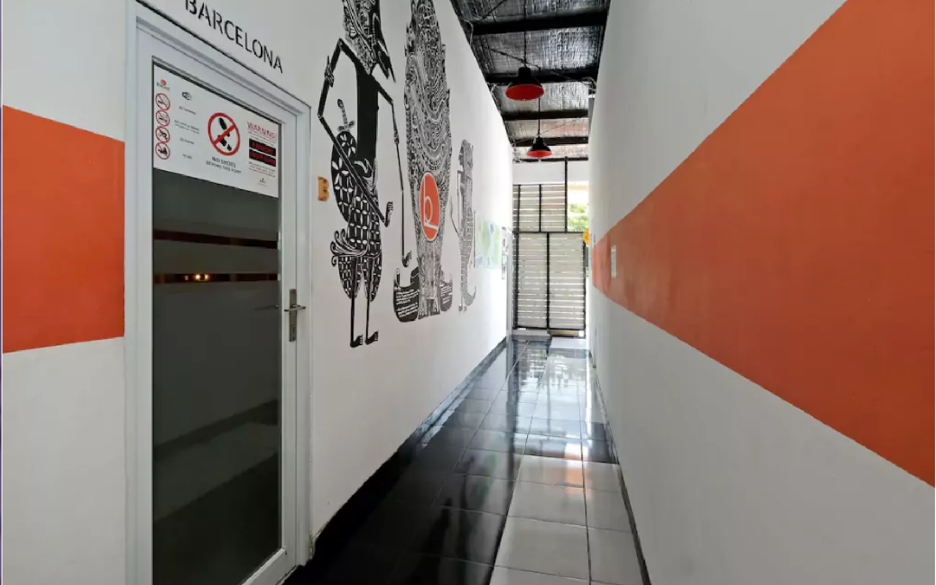 Bedbunkers Hostels