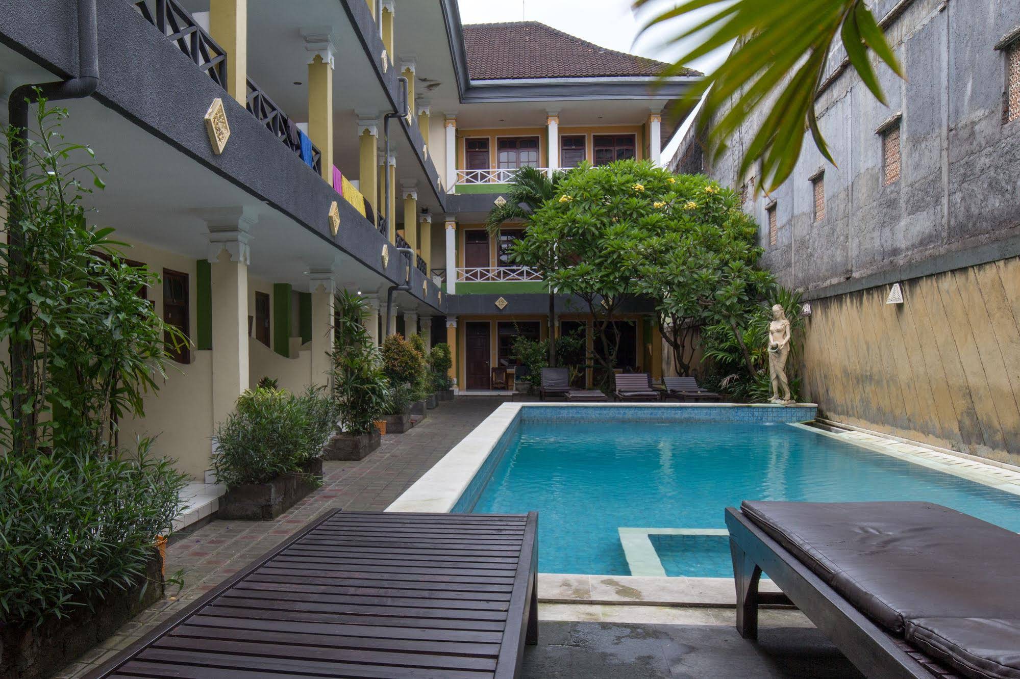 Beneyasa Beach Hotel 2