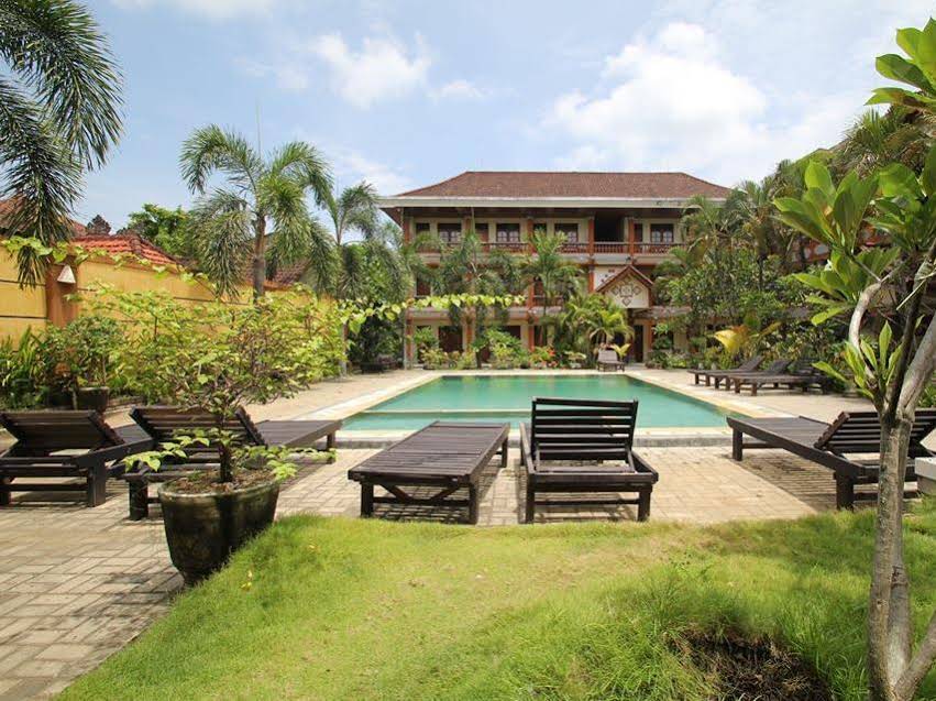 Beneyasa Beach Inn 1