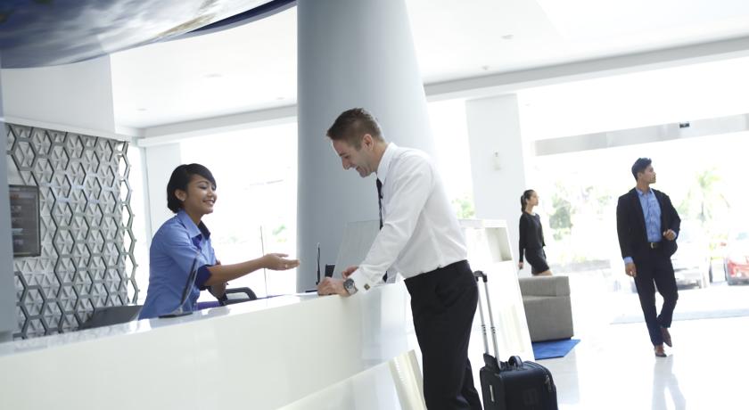 Berry Biz Hotel Sunset Road