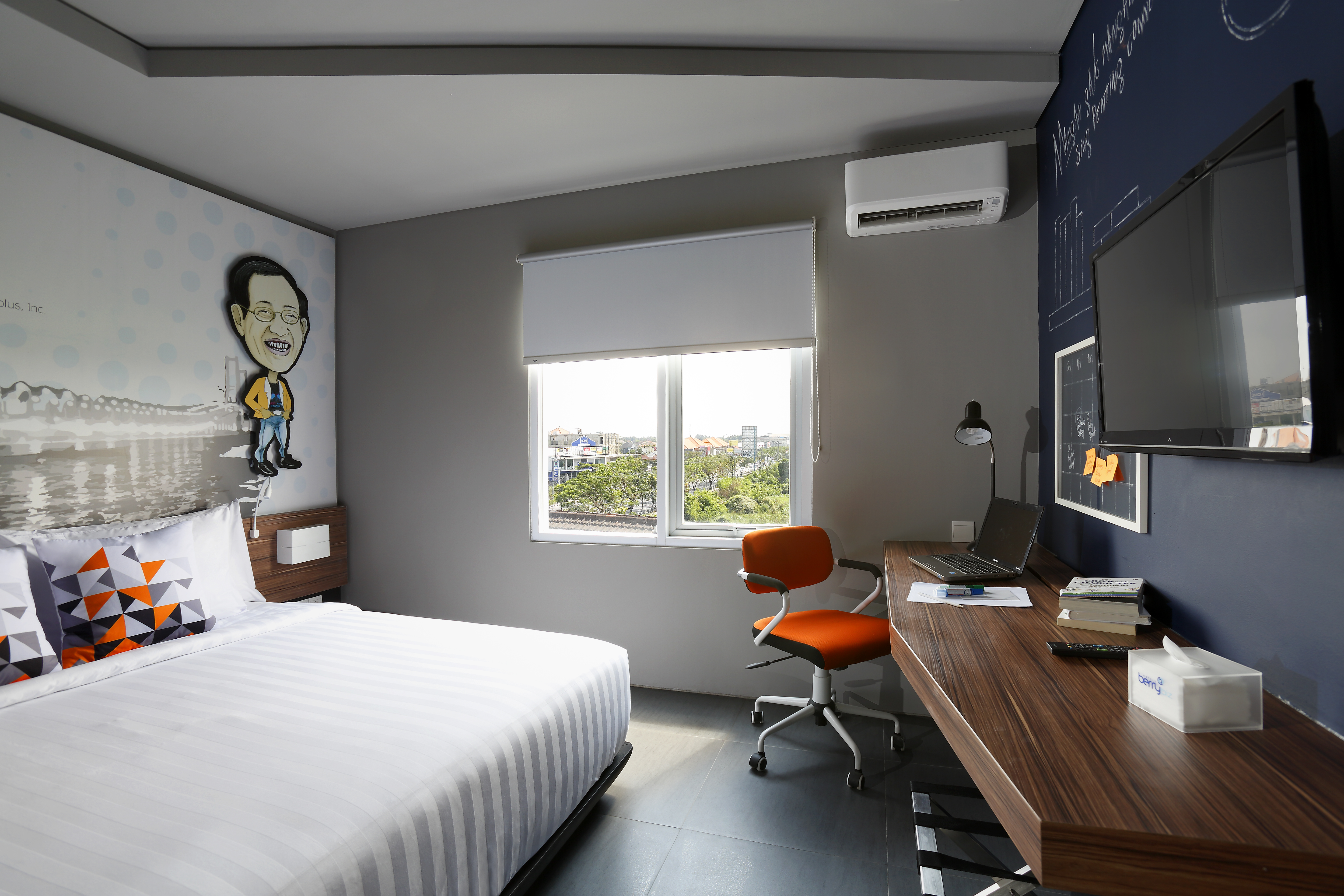 Berry Biz Hotel Sunset Road