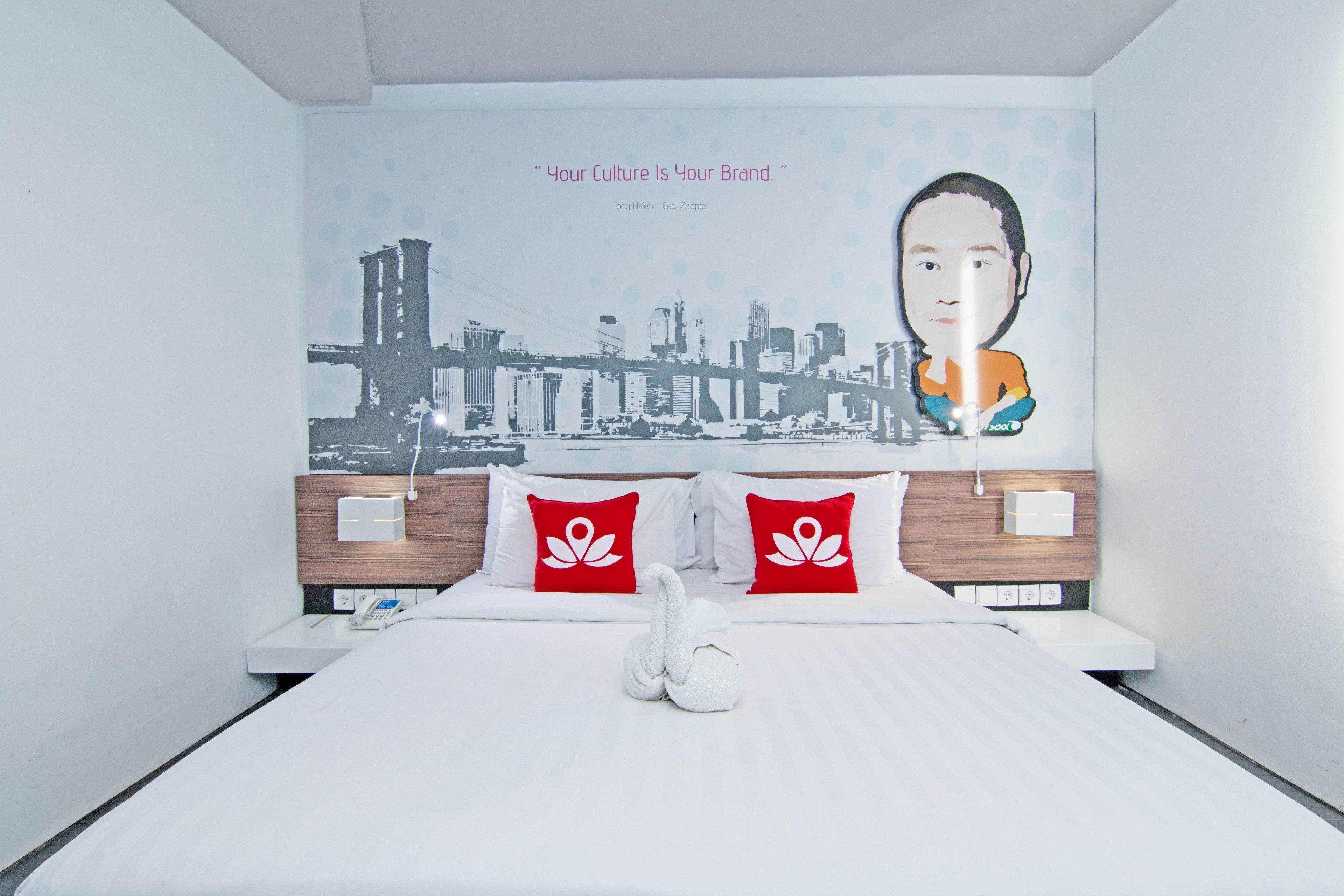Berry Biz Hotel Sunset Road by ZEN Rooms