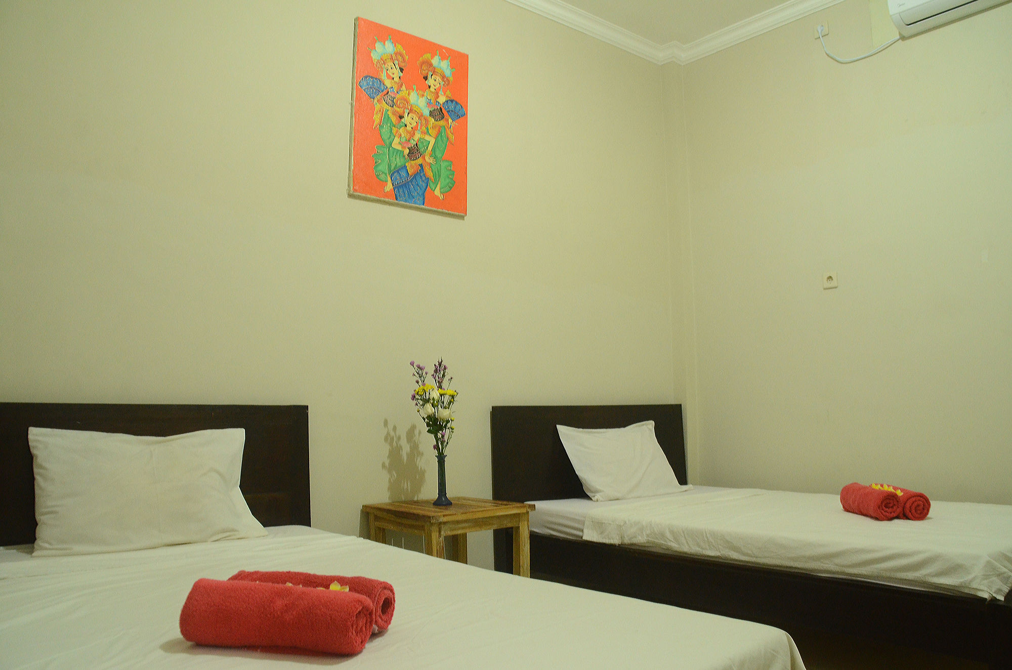 Budget Door Legian Inn