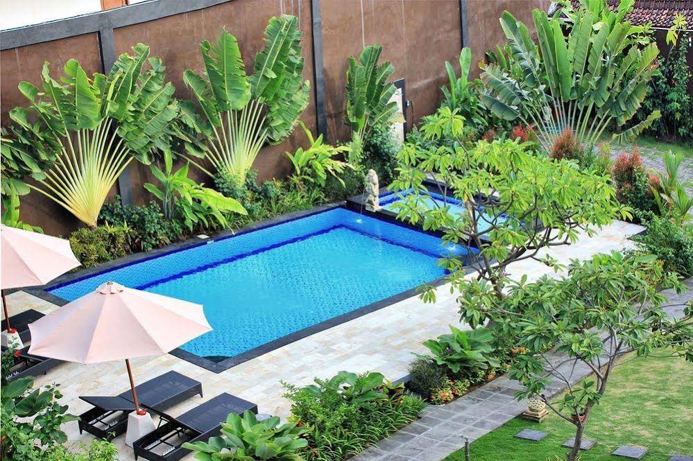 Budhi Hotel