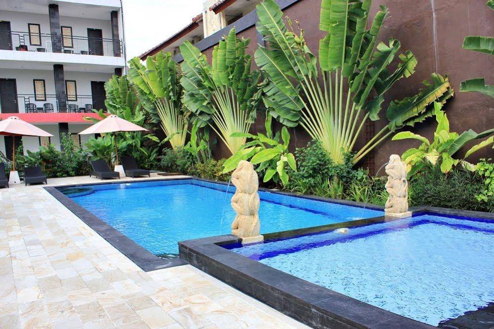 Budhi Hotel