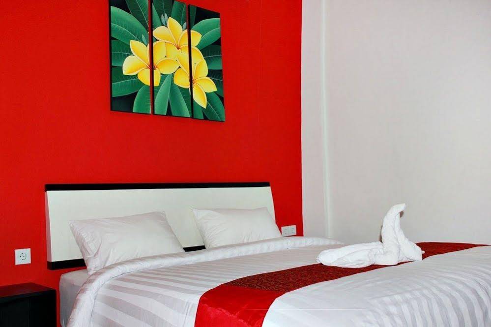 Budhi Hotel