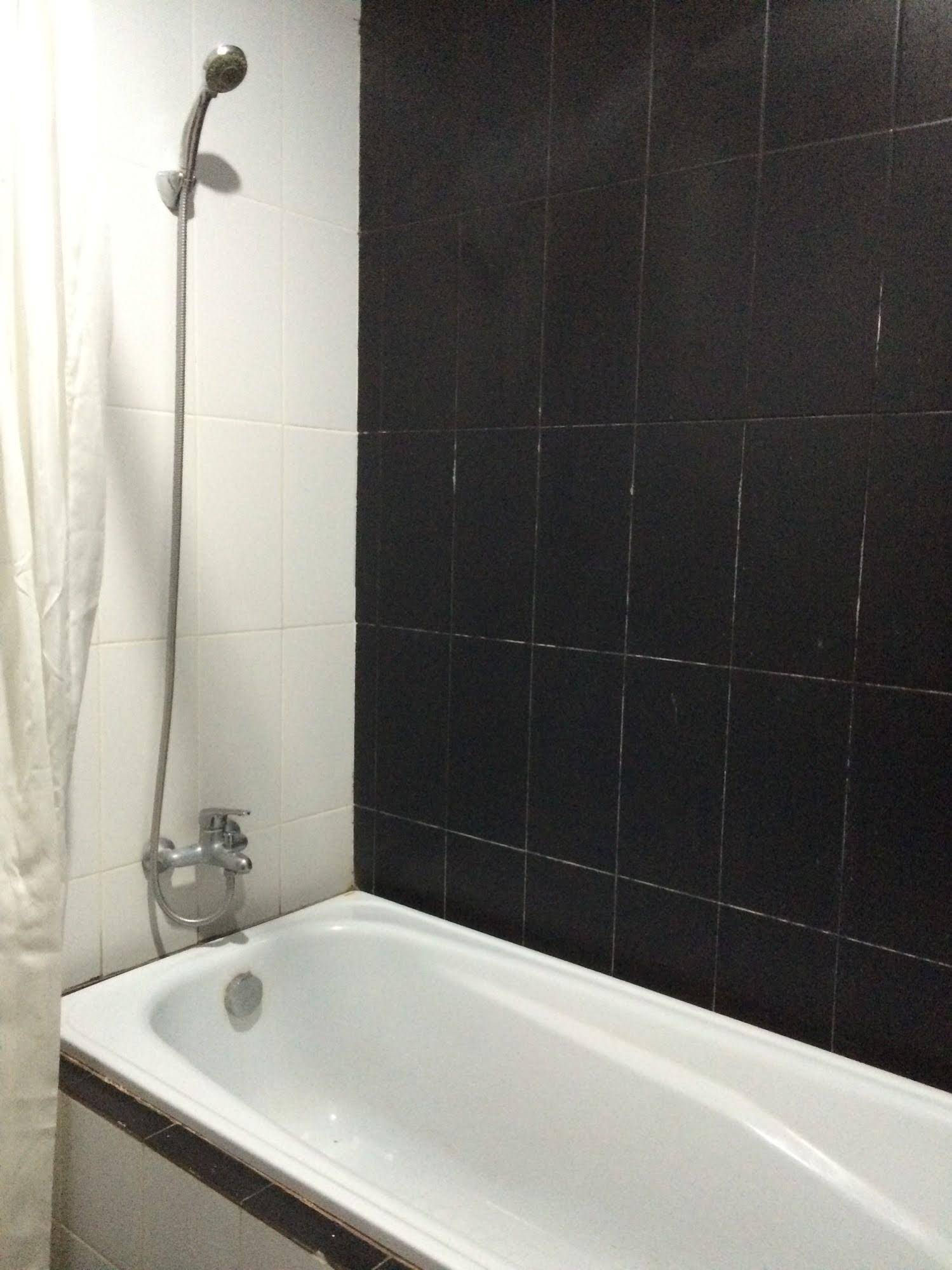 Budhi Hotel