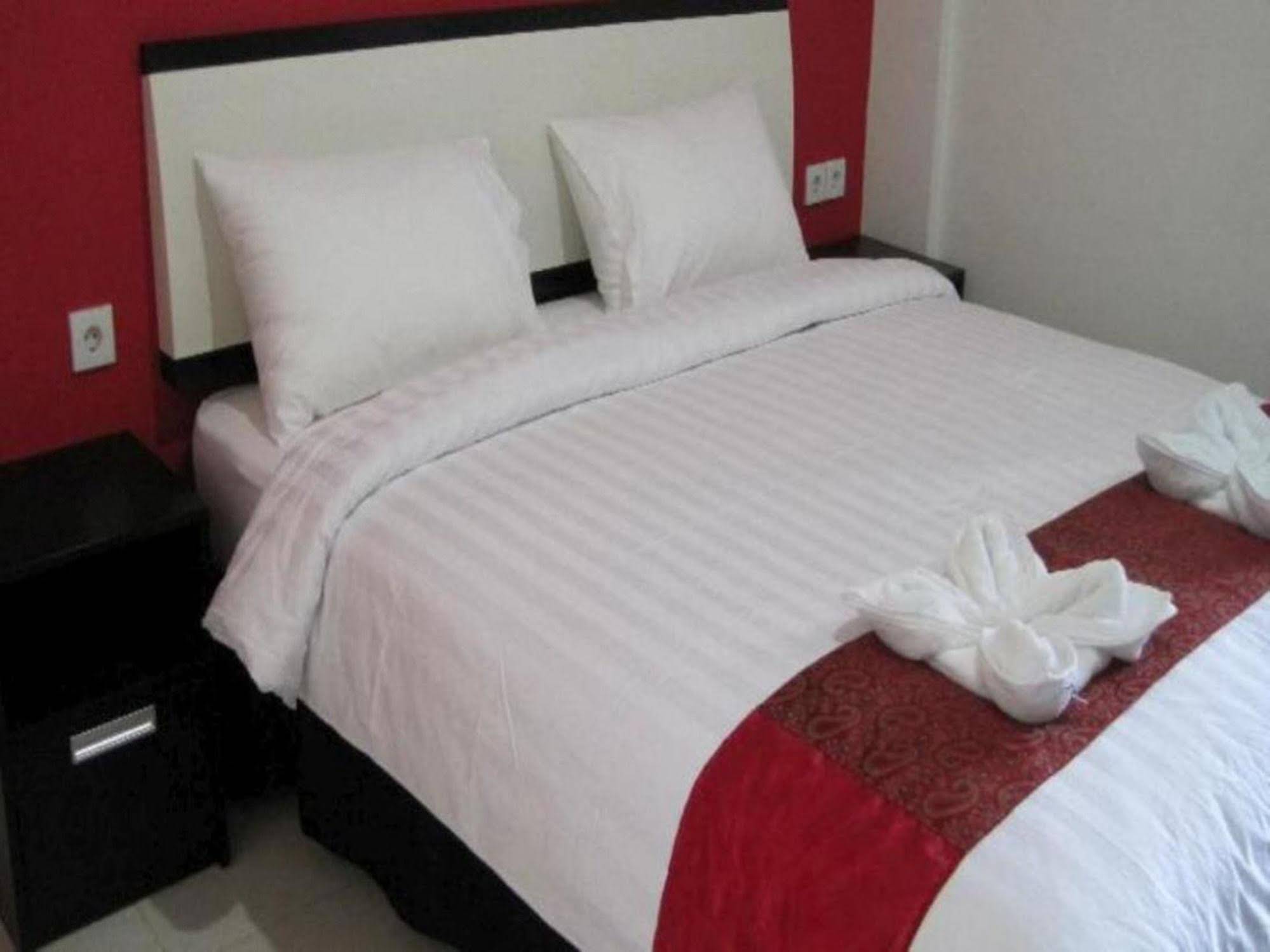 Budhi Hotel