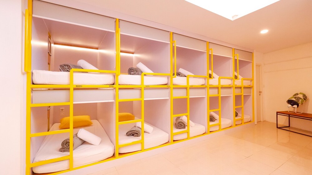 Caricia Hostel