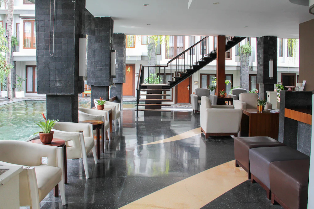 Casa Padma Hotel & Suites by Airy Rooms