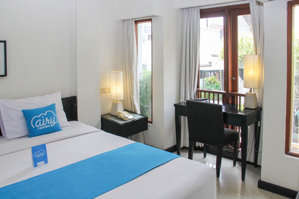 Casa Padma Hotel & Suites by Airy Rooms