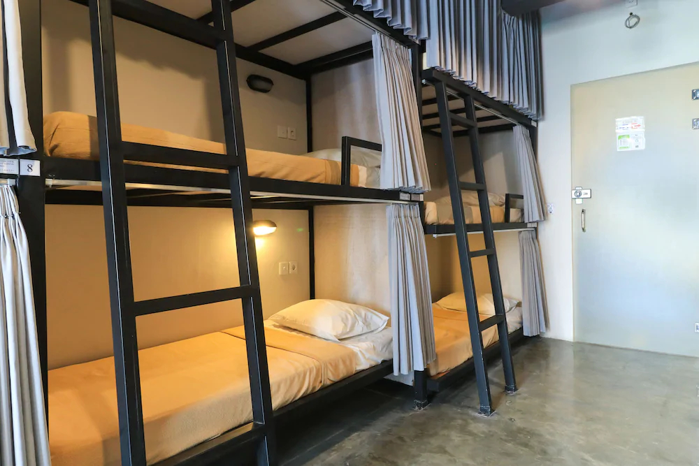 Conus Factory Hostel