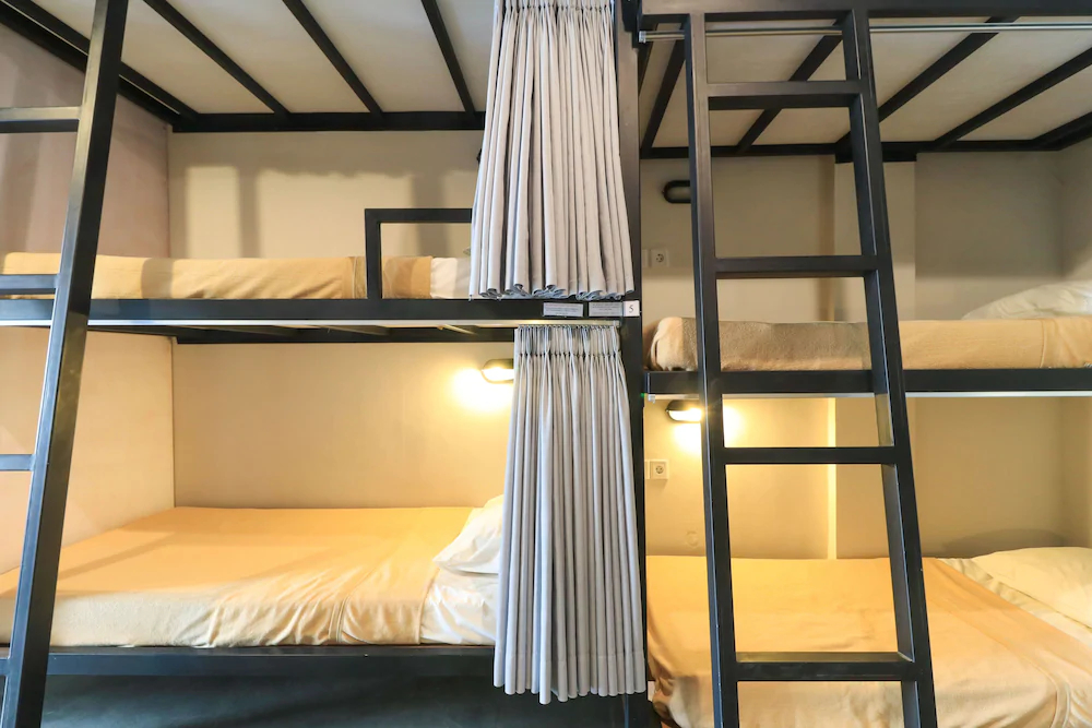 Conus Factory Hostel