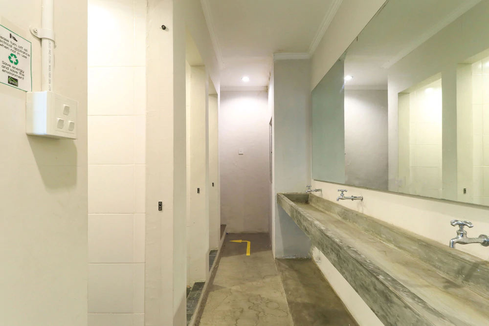 Conus Factory Hostel