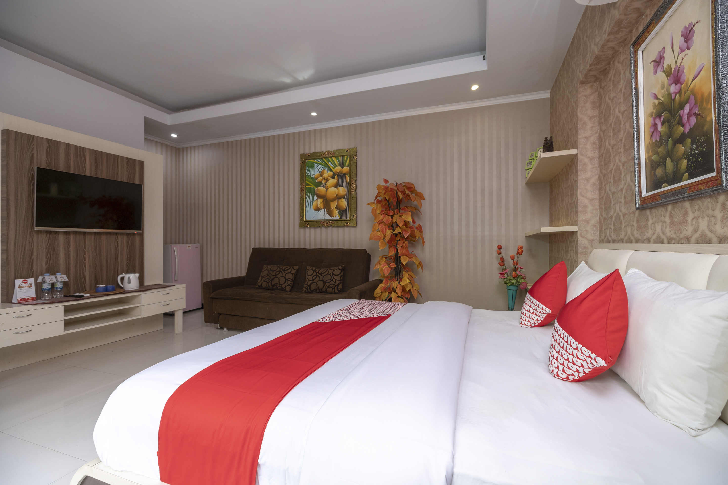 Dedy Beach Inn by OYO Rooms