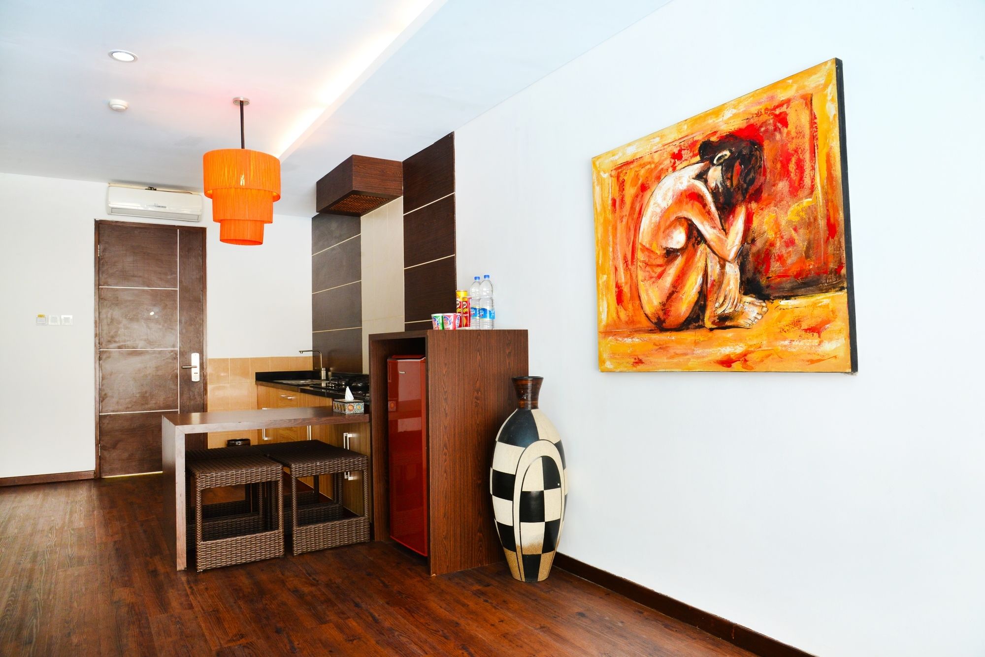 Devata Suite & Residence