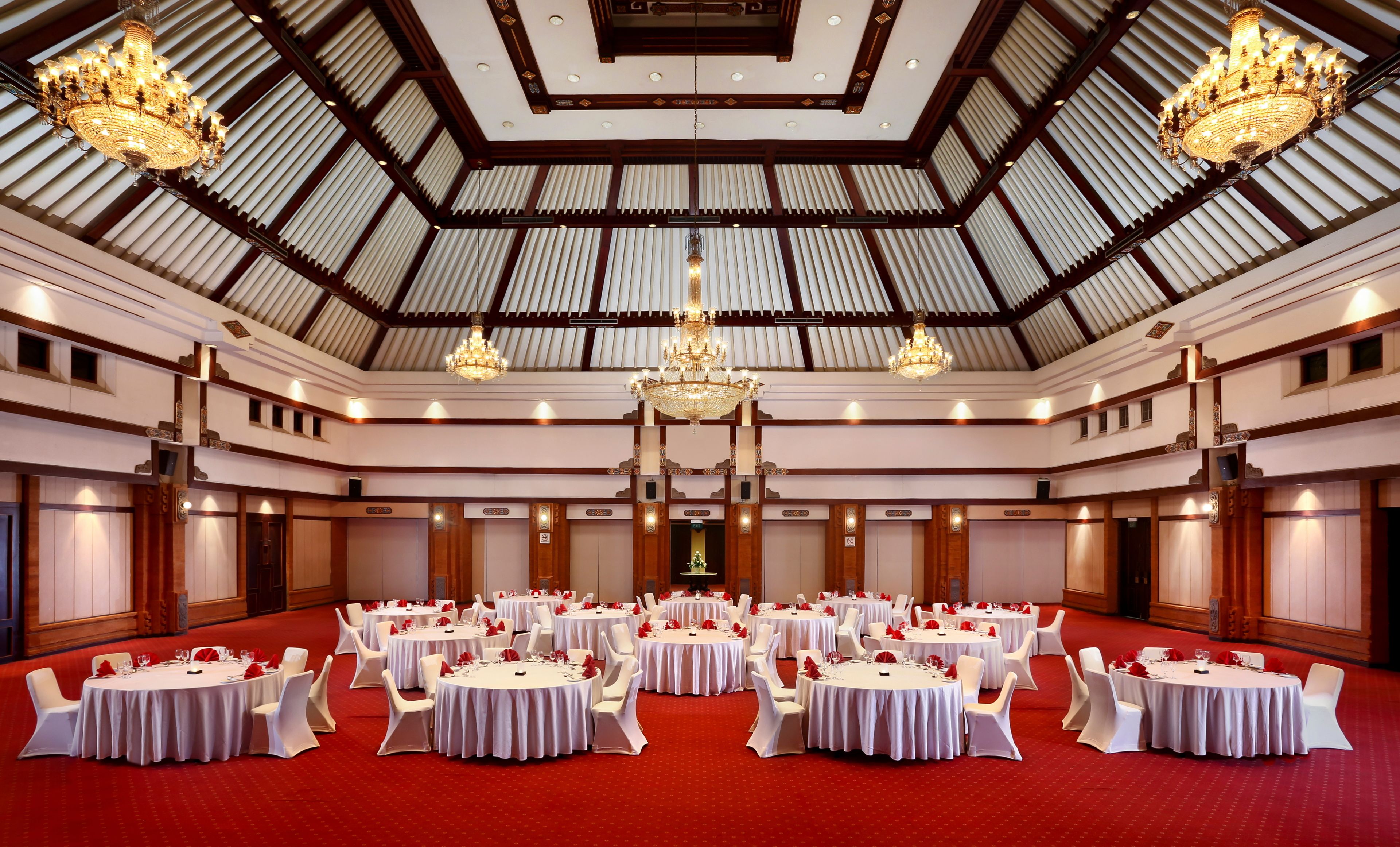 Discovery Kartika Plaza